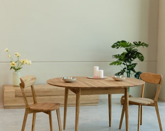 Table ronde à rallonges en chêne massif, table en bois de style scandinave, table à rallonges Ronde en Chêne Massif, Runder ausziehbarer Tisch