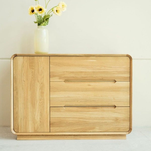 Enfilade moderne en chêne massif, Modernes Sideboard aus massiver Eiche, Buffet moderne en chêne massif, Aparador Nórdico de Roble