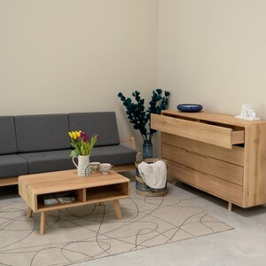 VESKOR Solid wood dresser, oak storage, wood dresser, nordic style, massivholz-Kommode, Eiche Kommode, commode en bois, commode en chêne.