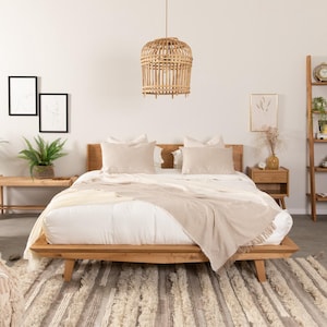Łóżko z litego drewna dębowego VESKOR, styl nordycki, Massivholzbett aus Eiche, Holzbett, Nordischer Stil, lit en bois Massif de chêne