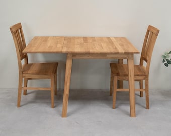 Solid Oak Extendable Dining Table: Scandinavian Style