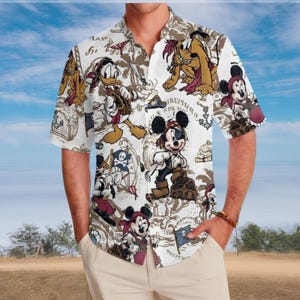 Camisa hawaiana vintage de Disney Pirate Night Cruise, camisa de botones de Disney Pirates of the Caribbean, camisa retro de verano de Mickey Pirata, camisa de verano
