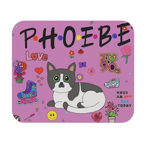 Alfombrilla de ratón Phoebe Cat Doodle / Alfombrilla de escritorio retro de los 90, patines y caritas sonrientes