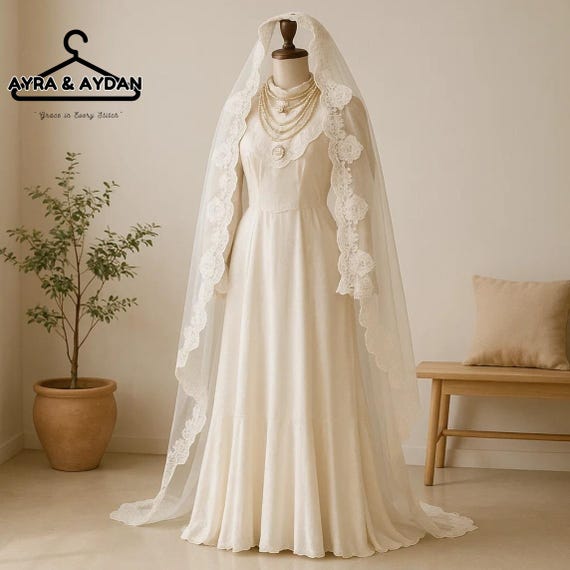 Elegant Creamy White Bridal Veil b8db662420fb332826716277c29d97  main image 4