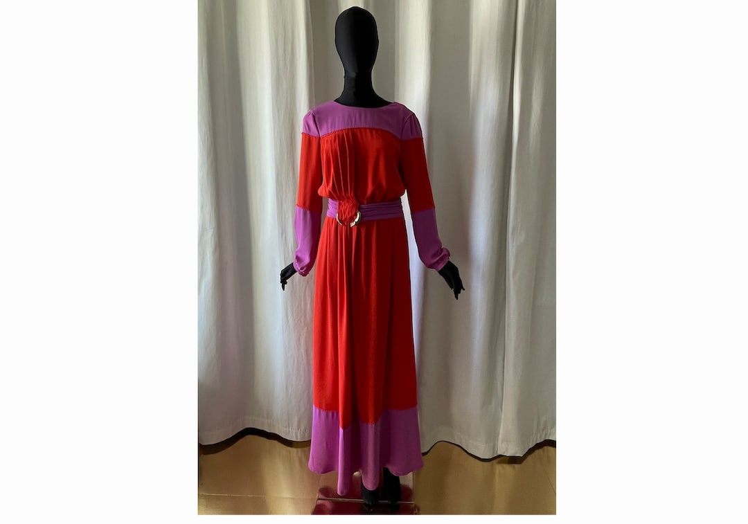 Vestido largo estilo años 70 de Roberto Cavalli España