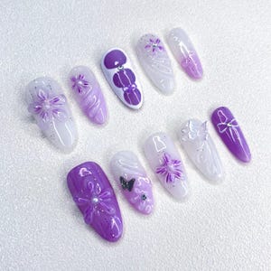 Beautiful Flower Butterfly Nail, Purple and White Nails, Cute Almond Shape Nail, Handmade Press on Nail, Light Purple French Tip Nail