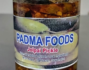 Set of 2 Crisp and Delicious Handmade Pickles - Made with Fresh, Wholesome Ingredients