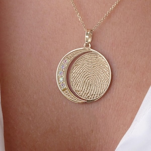 Massive Gold Fingerabdruck Mond Halskette, Opal Anhänger, Muttertagsgeschenk, Muttertag