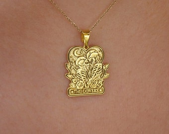 Solid Gold Floral Skull Necklace, Dainty Pendant for Couples, Unique Skull Jewelry