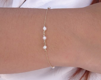 Solid Gold 9K Pearl Bracelet, Minimal Pearl Bracelet K18, Dainty Bracelet, Gold K14 Pearl Bracelet, Handmade Pearl bracelet, Gift for her