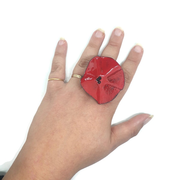 Bague coquelicot xxl rouge en cuivre émaillé