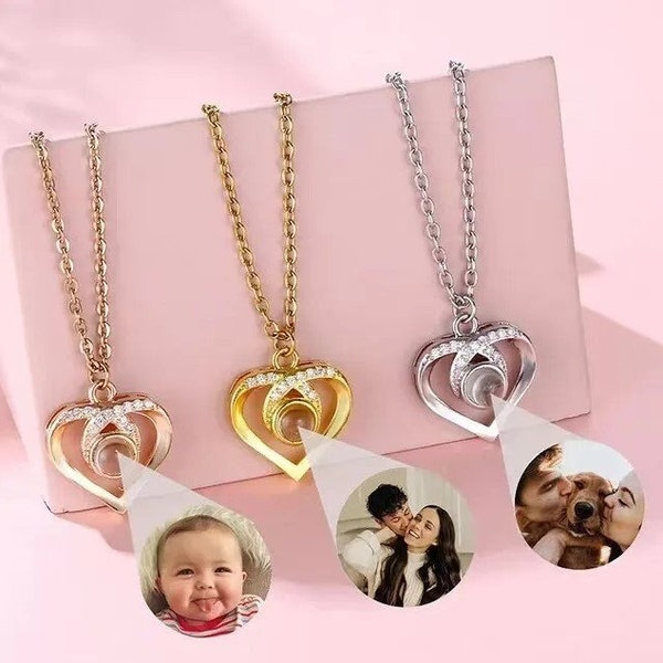 Collier avec Photo à l'Intérieur - Collier Projection Photo Personnalisé - Idée Cadeau pour Femme - Idéal pour un Anniversaire Romantique