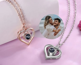 Collier Cœur Photo - Collier Personnalisé avec Photo - Bijou Projection Photo - Collier Photo Personnalisable Projection - Idée Cadeau Femme