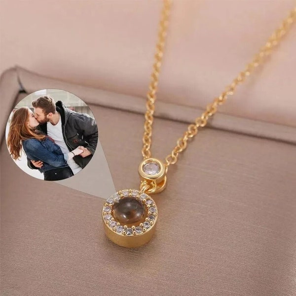 Collier Médaillon Photo - Collier Projection Photo Personnalisé  - Collier avec Pendentif Personnalisé Photo - Idée cadeau Femme pour Noël