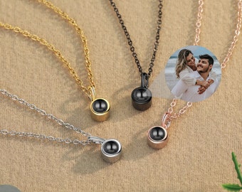 Foto-Medaillon-Halskette – personalisierte Projektions-Foto-Halskette – personalisierter Foto-Schmuck – perfekte Geschenkidee für Frauen – Weihnachten