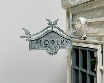 Victoriaans bloemenwinkelbord STL 1:12 – Sierlijk hangend winkelbord, een toevoeging voor een poppenhuis of herenhuis, printbare miniatuurdecoratie
