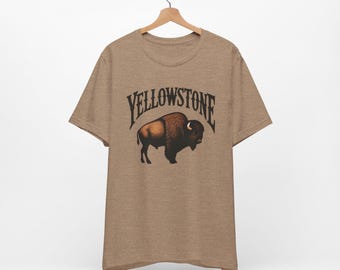 Yellowstone National Park Camping & Hiking Nature Lovers Unisex Short Sleeve Tee