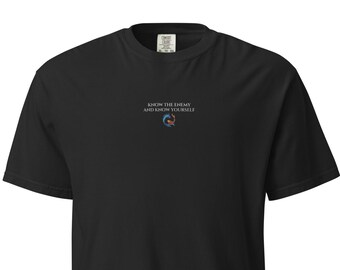Conosci il tuo nemico Yin-Yang Koi Tee – Comfort Colors Edition L'arte della guerra di Sun Tzu