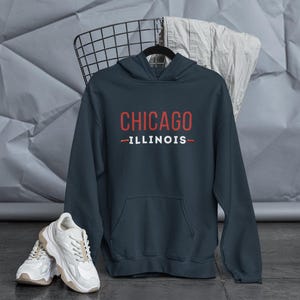 Chicago Illinois Unisex Heavy Blend Hooded Sweatshirt Warm & Stylish Hoodie Great Gift