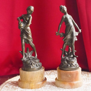 24 cm tall, Pair of bronze ladies standing on yellow/orange natural marble bases, Auguste Moreau style, Bronze sculpture of a woman,