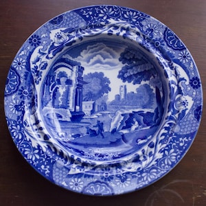 24 cm across, Spode&#39;s Copeland plate, Italian pattern, made in England, white and blue, salad plate, salad bowl, soup plate,