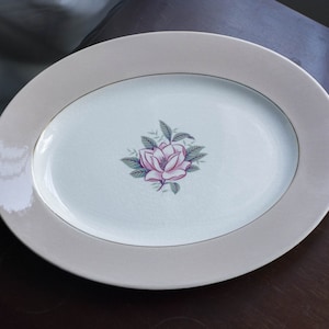 12&quot; - 31cm big pink serving plate Barratts Delphatic White Tableware  English serving dish pink red flower Vintage