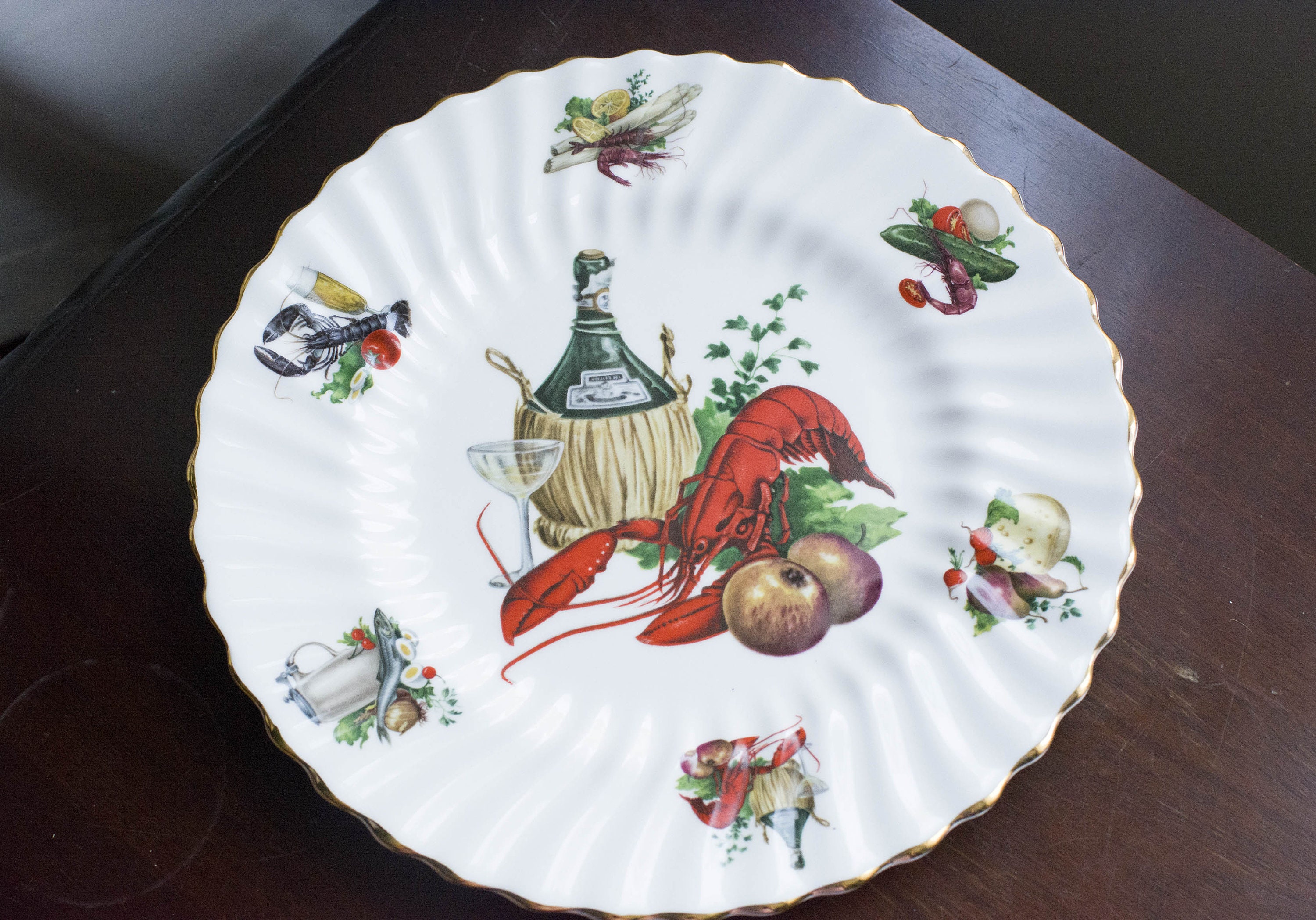 Cordon Bleu, France, Posh plate fruit veggies wine decorated dinner plate  wall plate kitchen wall decoration Seafood Wine Motif