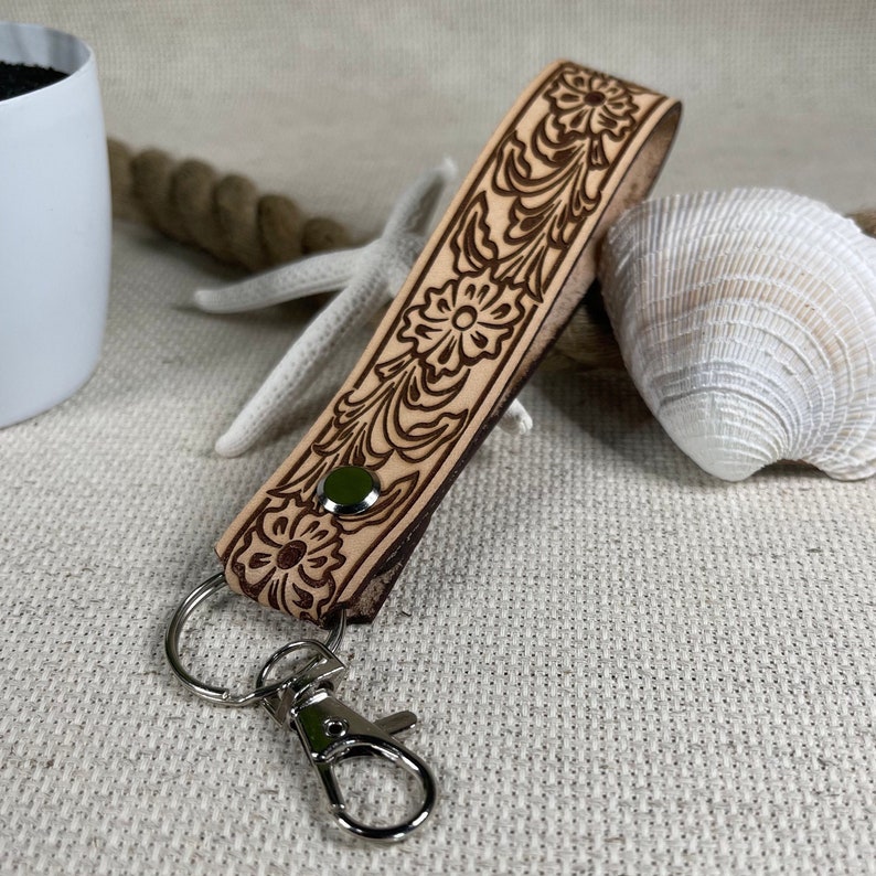 Engraved Tooled Leather Styled Floral Keychain Keychains Strap Keychain