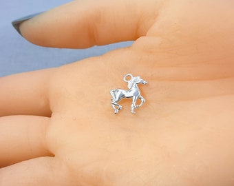 Silberner Pferde-/Pony-Anhänger / 925er Sterlingsilber / Schmuck-Bastelbedarf UK / Pferdeliebhaber / Kinder-Charm-Halskette für junge Mädchen