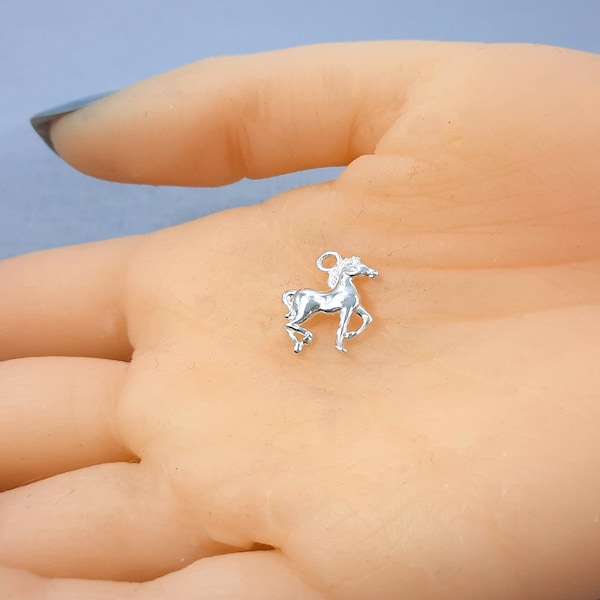 Silver Horse/Pony Charm / 925 Sterling Silver / Jewellery Craft Supplies UK / Horse Equestrian lover / Childs Young Girls Charm Necklace