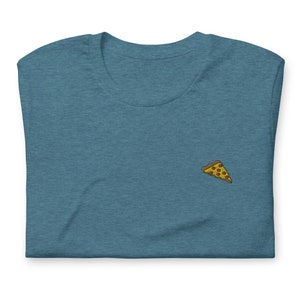 PIZZA Unisex T-shirt • Bestickt • Italienischer Pizza Pie • Italienische Geschenkideen