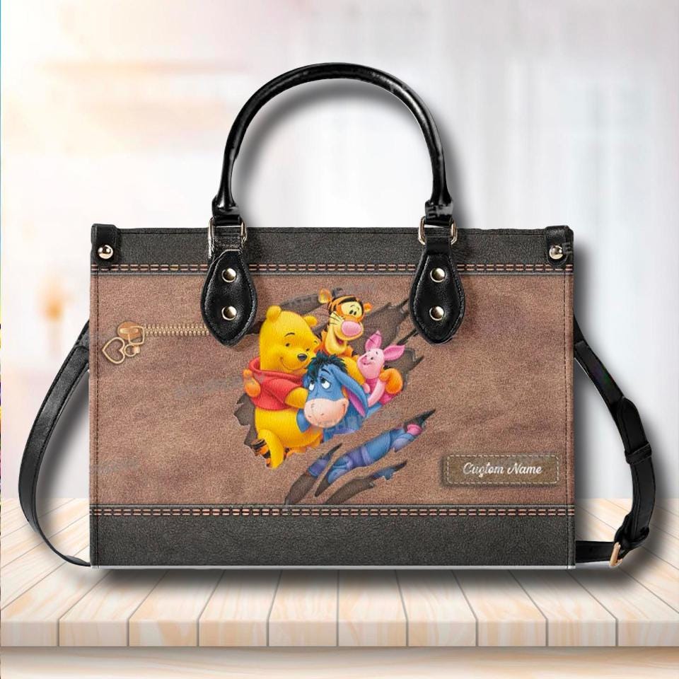 Copertina In Pelle Winnie The Pooh & Friends | Porta Documenti/ID Giallo, Regalo Donna