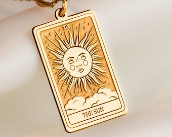 14K Gold The Sun Tarot Charm Necklace, Silver The Sun Tarot Pendant, Minimalist Rose Gold Tarot Card Jewelry, Unique Tarot Card Necklace