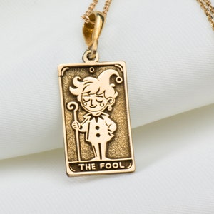 14K Solid Gold der Narr Tarot Karte Halskette, Tarot Halskette, der Narr Anhänger, Gold Tarot der Narr Anhänger, Silber Tarot Halskette der Narr