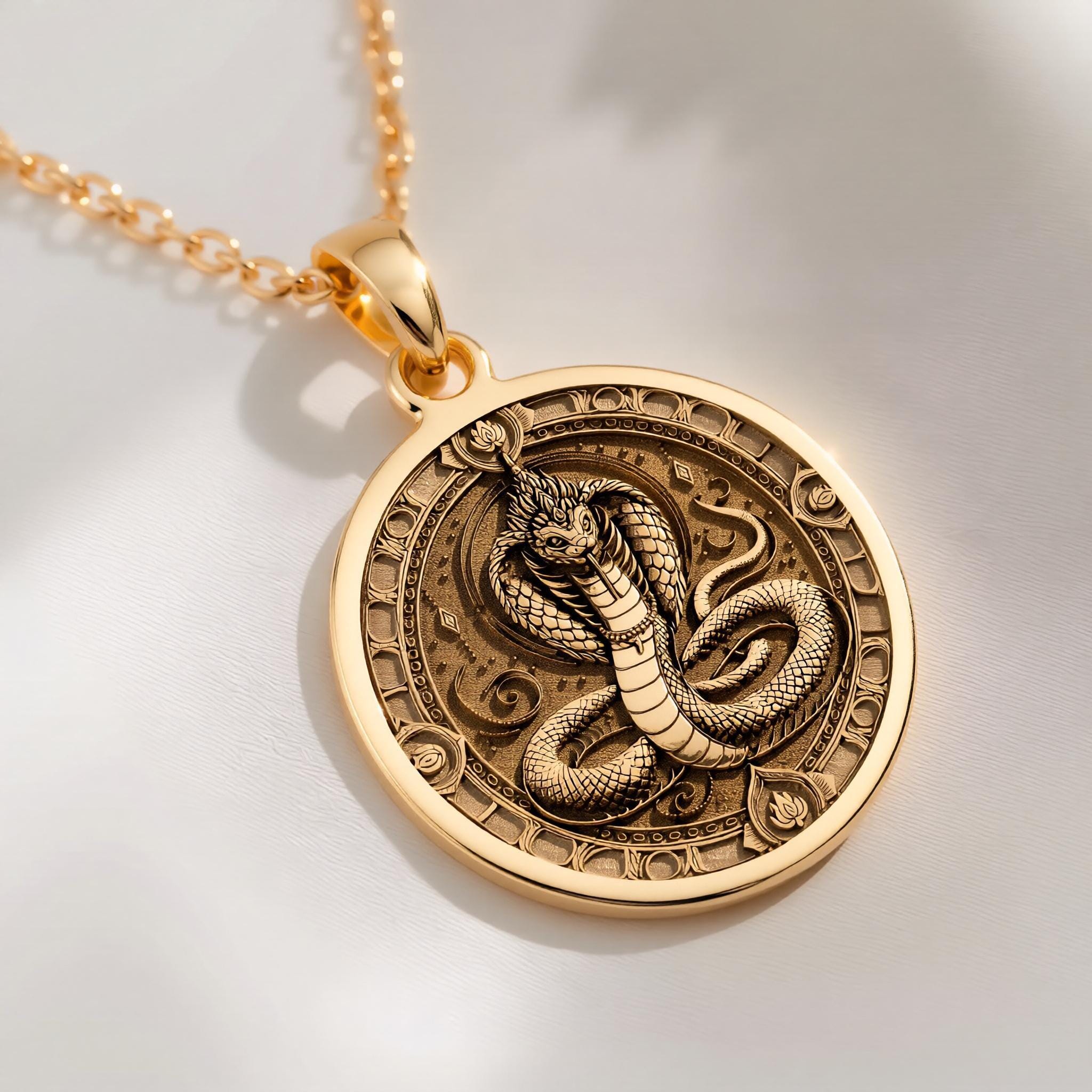 Naga necklaces - Etsy 日本