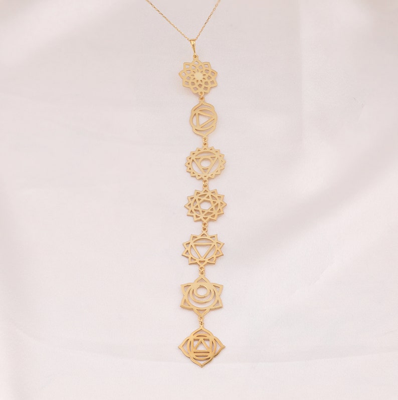 14K Solid Gold 7 Chakra Halskette, Sterling Silber Sieben Chakras Charme, spirituelle Anhänger, Chakra Schmuck, Spiritualität Charme Bild 3