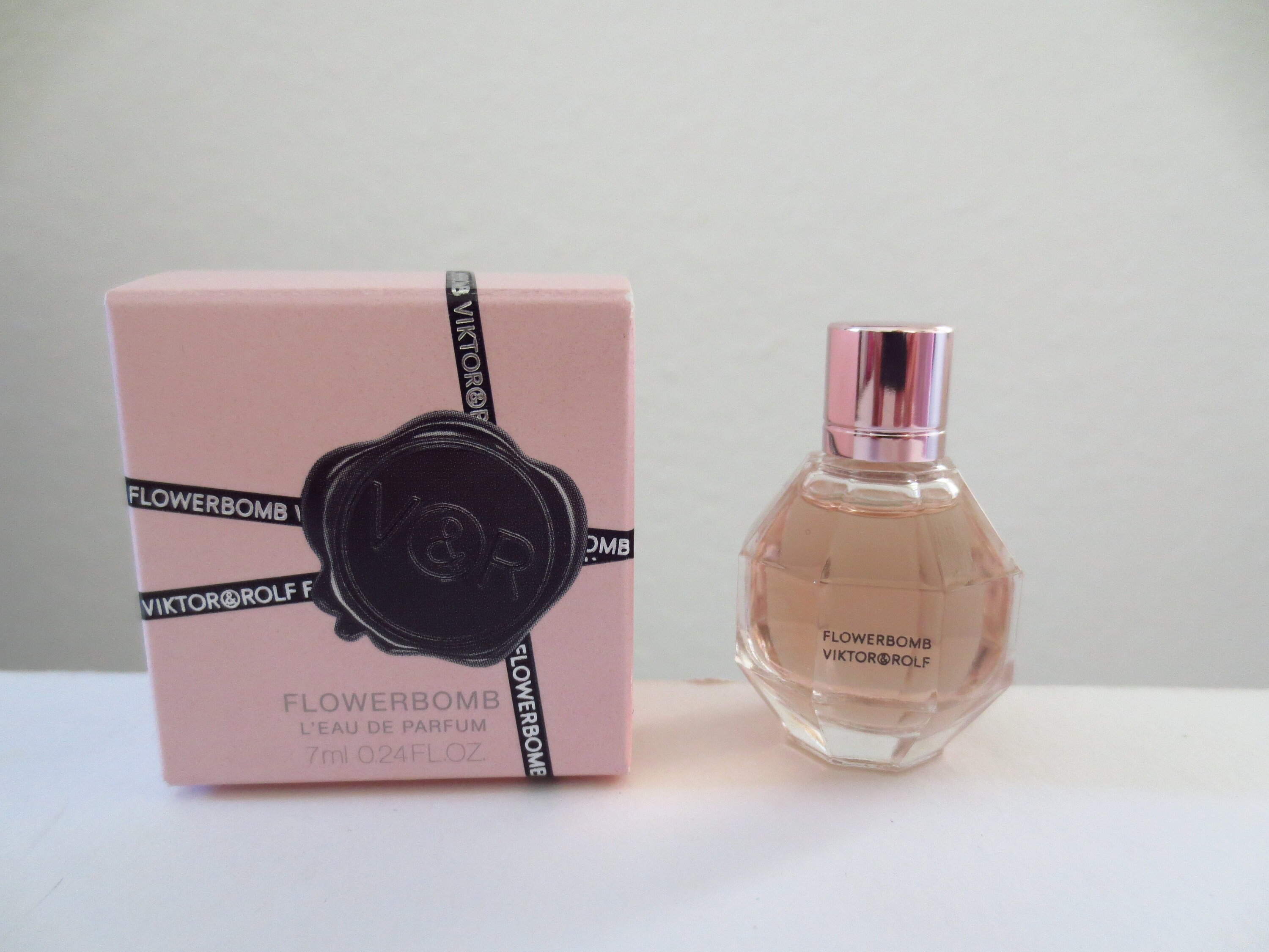 Viktor And Rolf Flowerbomb Review My Holy Grail, Signature, 57 OFF