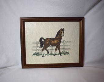 Vintage Completed Framed Horse Counted Cross Stitch Picture 15x12