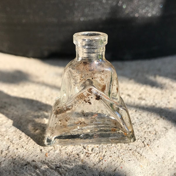1930s perfume bottle