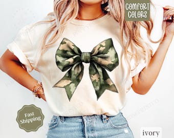 Camo Bow Shirt Comfort Colors, Womens Hunting Season Tee, Womenswear Oversized Crewneck Fall Shirt, Camo Coquette Bow TShirt, Cute Camo Tee