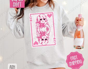 Queen of Hearts Sweatshirt, Valentine's Day Crewneck, Cute Women's Sweater, Trendy Valentine's Sweatshirt, Retro Queen Shirt, Gift for Her