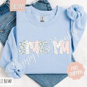 Floral Grandma Sweatshirt, Cute Spring Grandma Sweater, Coquette Grandmother Crewneck, Flower Grandma Bow Sweatshirt, Mother&#39;s Day Gift