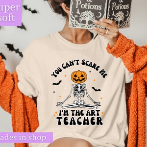 Art Teacher Halloween Shirts, Spooky Art Teacher Shirt, Retro Halloween Art Teacher, Art Teacher Halloween Gift, Art Teacher Tshirt