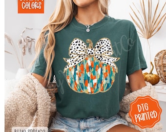 Painted Pumpkin Shirt Comfort Colors, Trendy Coquette Fall Tshirt, Cute Fall Colorful Pumpkin Shirt, Pumpkin Bow Tee, Gift for Her