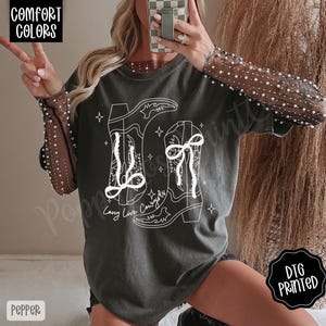 Long Live Cowgirls Shirt Comfort Colors, Trendy Women's Tshirt, Country Music Shirt, Western Cowboy Tee, Cowgirl Boots Shirt, Concert Tee