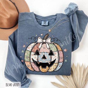 Patchwork Pumpkin Comfort Colors Sweatshirt, Trendy Crewneck, Quilted Pumpkin Sweater, Coquette Pumpkin Sweatshirt, Jack O Lantern Sweater