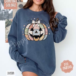 Patchwork Pumpkin Comfort Colors Sweatshirt, Trendy Crewneck, Quilted Pumpkin Sweater, Coquette Pumpkin Sweatshirt, Jack O Lantern Sweater bild 5