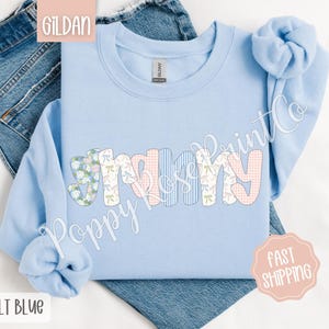 Floral Granny Sweatshirt, Cute Spring Grandma Sweater, Coquette Granny Crewneck, Spring Granny Bow Sweater, Mother&#39;s Day Gift