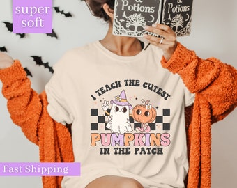 Halloween Teacher Shirts, Spooky Teacher Shirt, Teacher Shirts, Teacher Halloween Shirts, Retro Halloween Teacher, Kindergarten Teacher Tee
