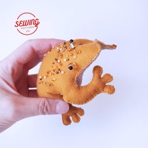 Felt Emotional Support Frog Pattern: Hand Sewn Worry Pet PDF Tutorial